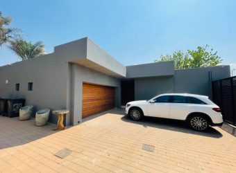 MAGNIFICENT MODERN BUILT, BRINGING YOU ELEGENCE OF BEDFORDVIEW