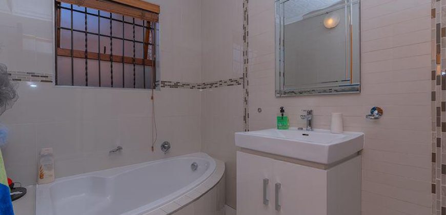 Low-Maintenance Living in Prime Bedfordview Location