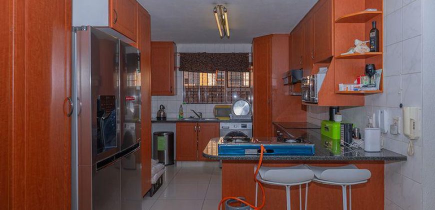 Low-Maintenance Living in Prime Bedfordview Location