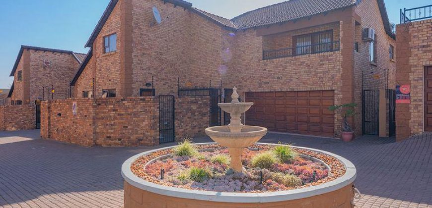 Low-Maintenance Living in Prime Bedfordview Location