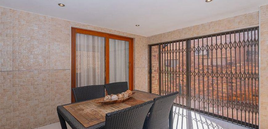 Low-Maintenance Living in Prime Bedfordview Location