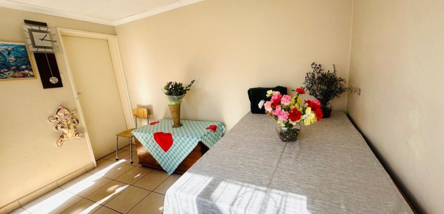 Spacious Family Home with Income Potential in the Heart of Bezuidenhout Valley