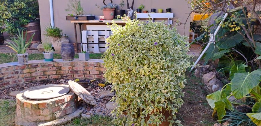 3-Bedroom Family Home with Entertainment Area & Ample Parking