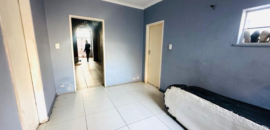 Investment Property – Close to Shops and Public Transport