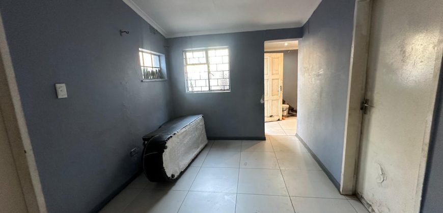 Investment Property – Close to Shops and Public Transport