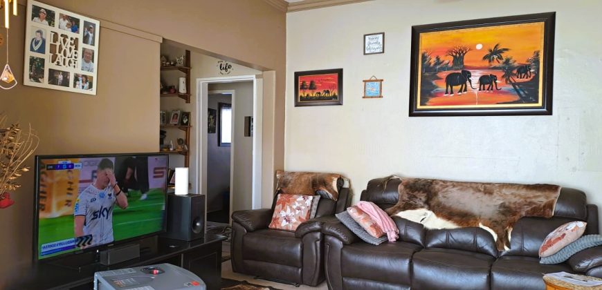 3-Bedroom Family Home with Entertainment Area & Ample Parking