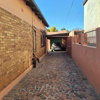Lovely 3 Bedroom House Well Positioned
