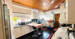 Ready to move in | 4 Bedrooms + 3 Cottages | Parking for 6+ | Walk to schools & shops | Recently Renovated