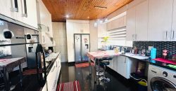 Ready to move in | 4 Bedrooms + 3 Cottages | Parking for 6+ | Walk to schools & shops | Recently Renovated